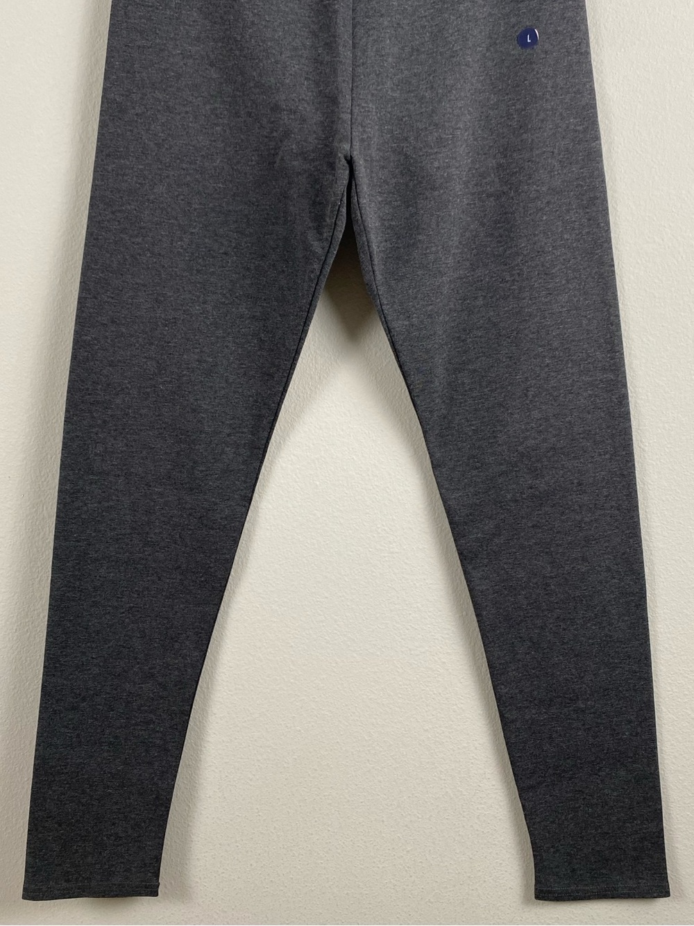 Abercrombie & Fitch The A&F High Rise Legging | Dark Gray Heather - Picture 4 of 16